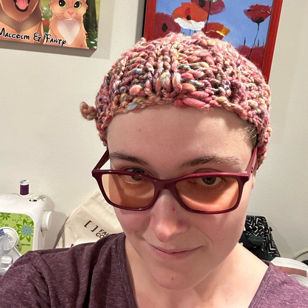 Cozy, warm hat - Picture 2 of 3